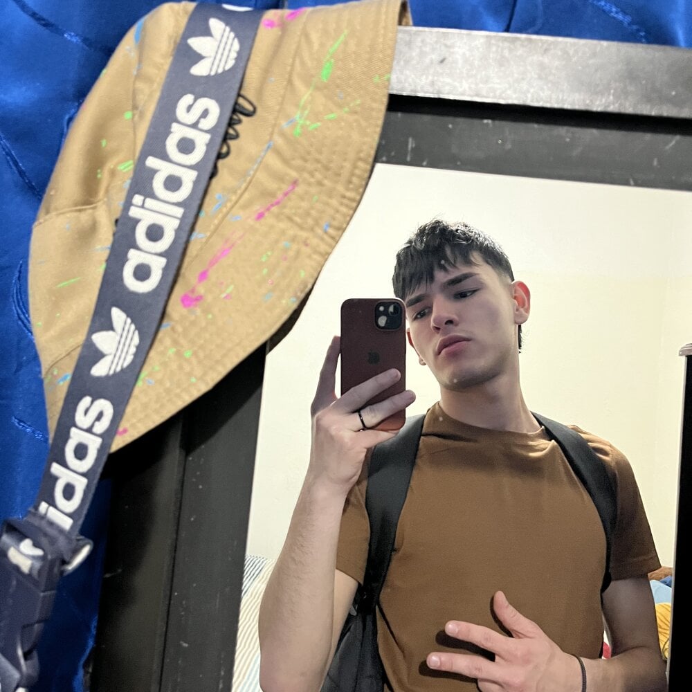 ErickRojass3 Chatroom