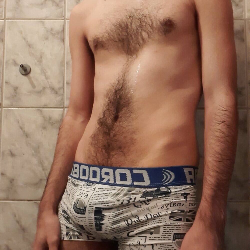 Erospentelhudo Chatroom