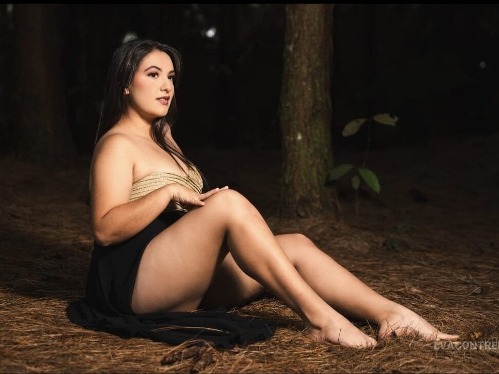 Eva_contrer7 Chatroom