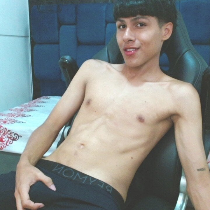 Evans_Robinson Chatroom