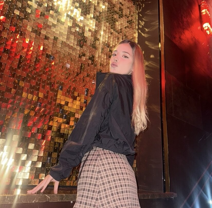 EvelineMagnetic Chatroom