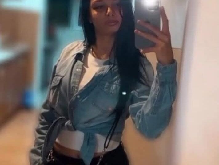 EvelynCoral Chatroom