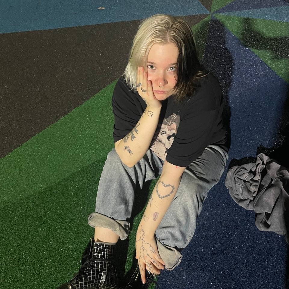 EviaVanveen Chatroom