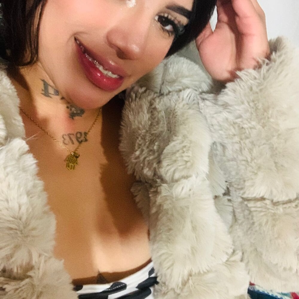 Extasis_queen Chatroom