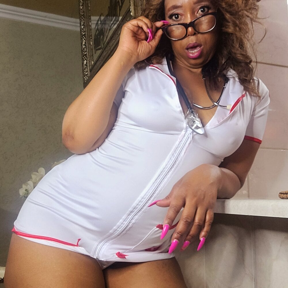 Extremenipples Chatroom