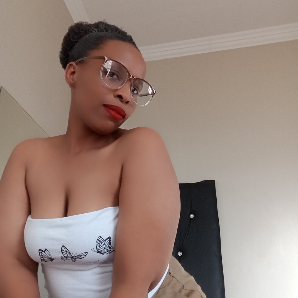 Fallenchubbie Chatroom