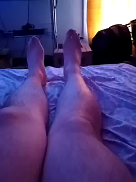 FeetandBondageGuy Chatroom