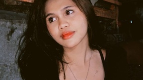 filipina-milker