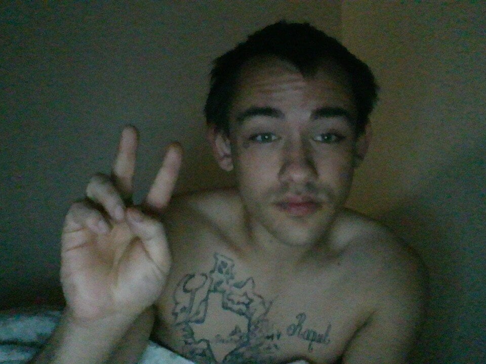 FirstTimeEvr Chatroom