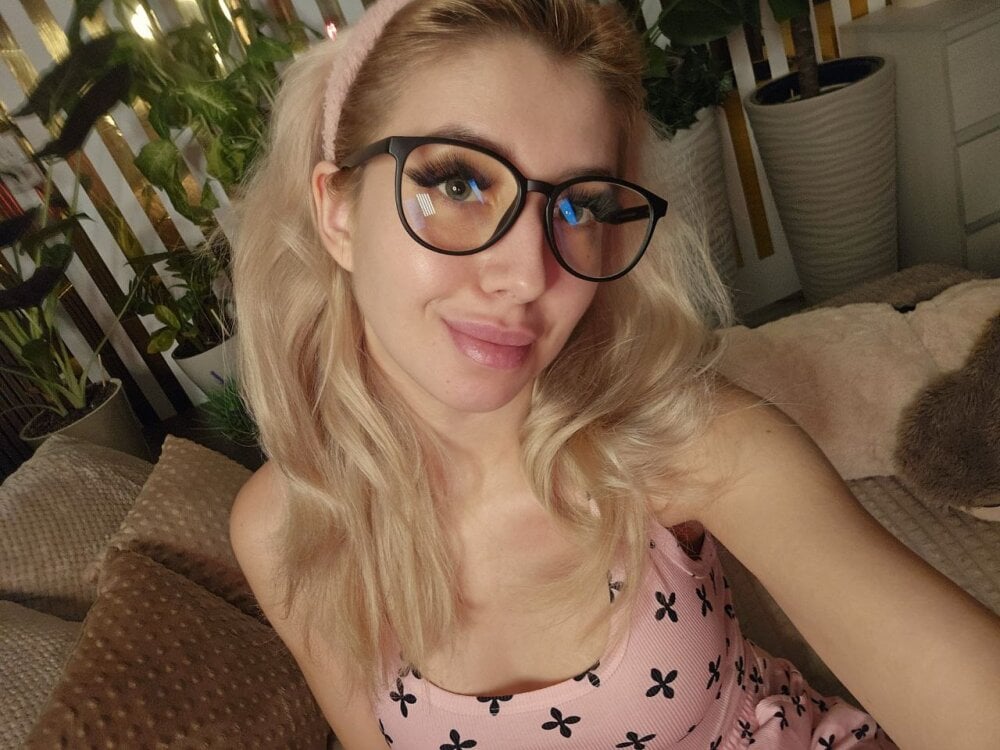 FlowweerGirl Chatroom