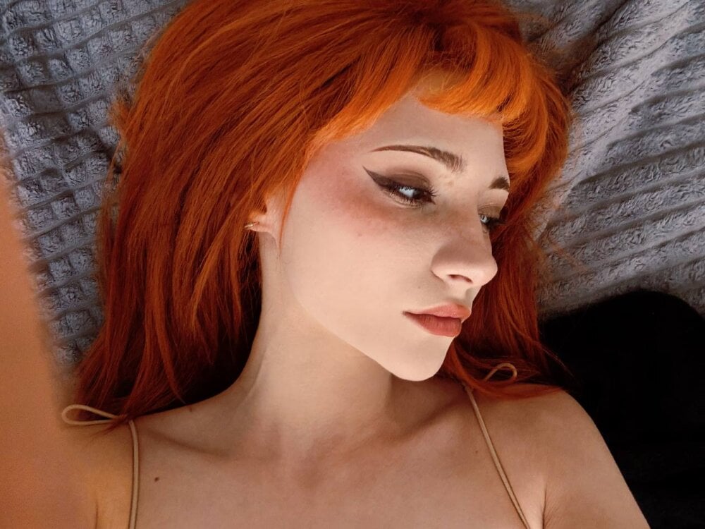 FoxyVeil Chatroom