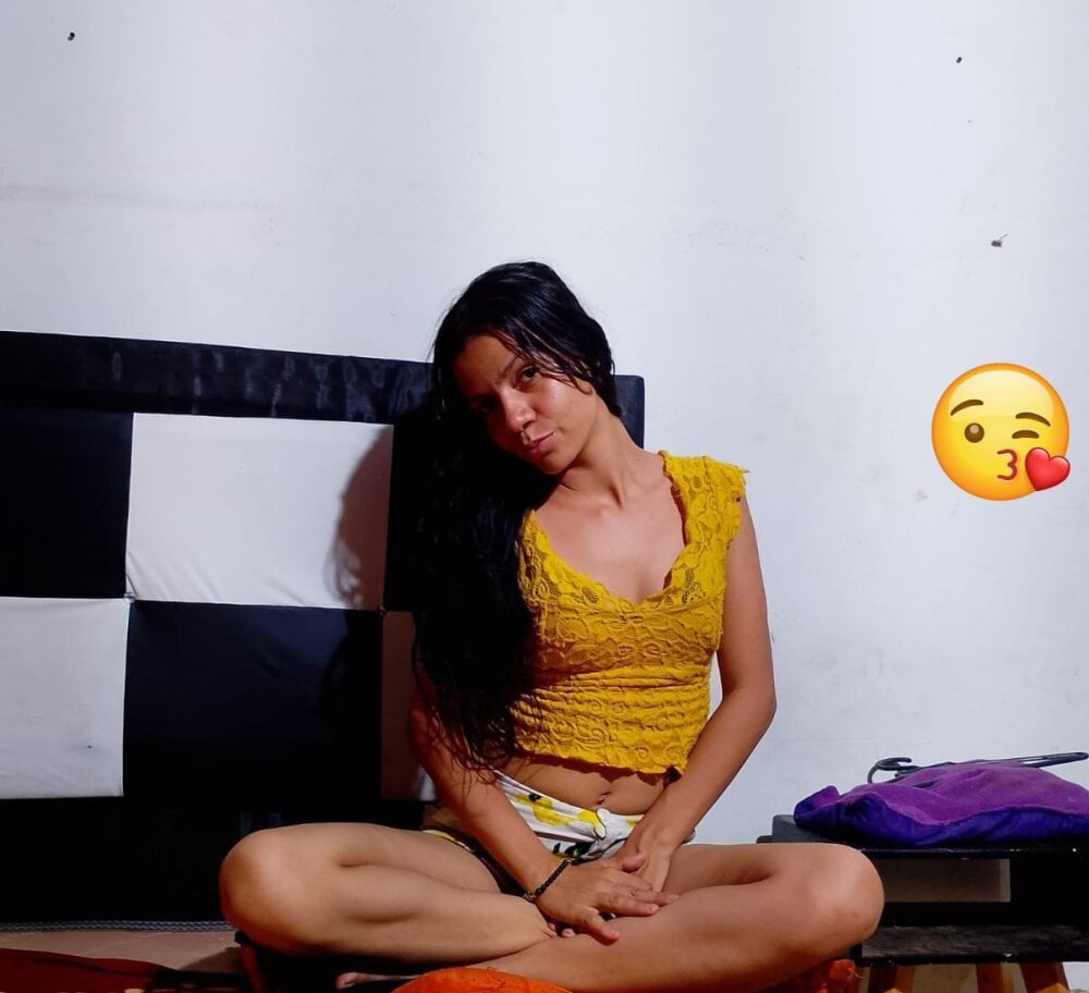 Frida_Nohanxx Chatroom