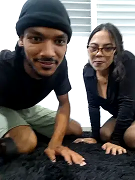 GEYSHAHOT Chatroom