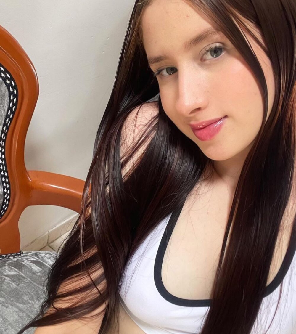 GabbieMonson Chatroom