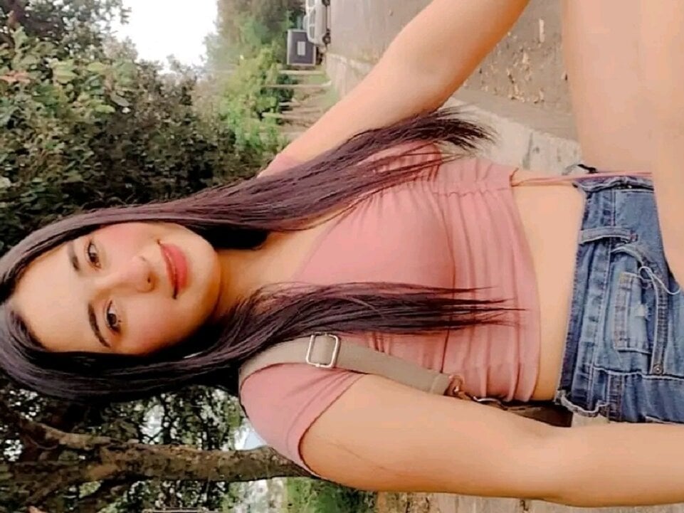 GabrielleFerrera Chatroom