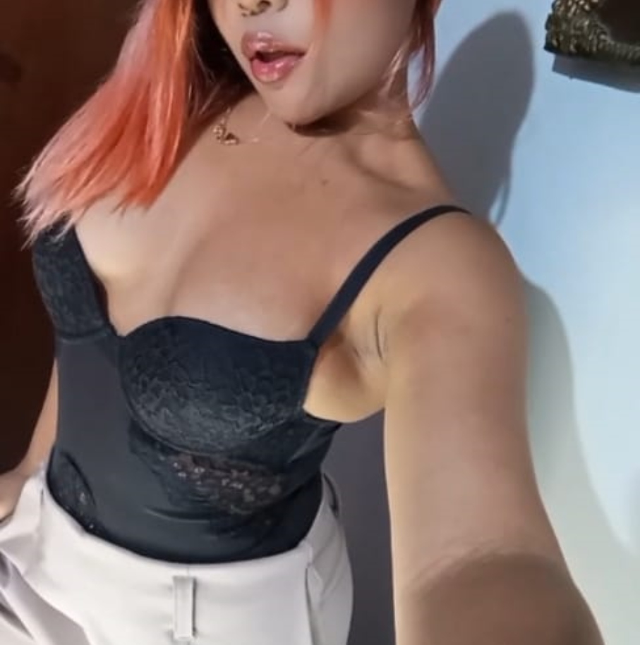 Gaby_Montero Chatroom