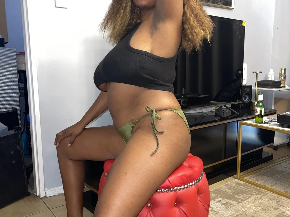 GagaBoobs Chatroom