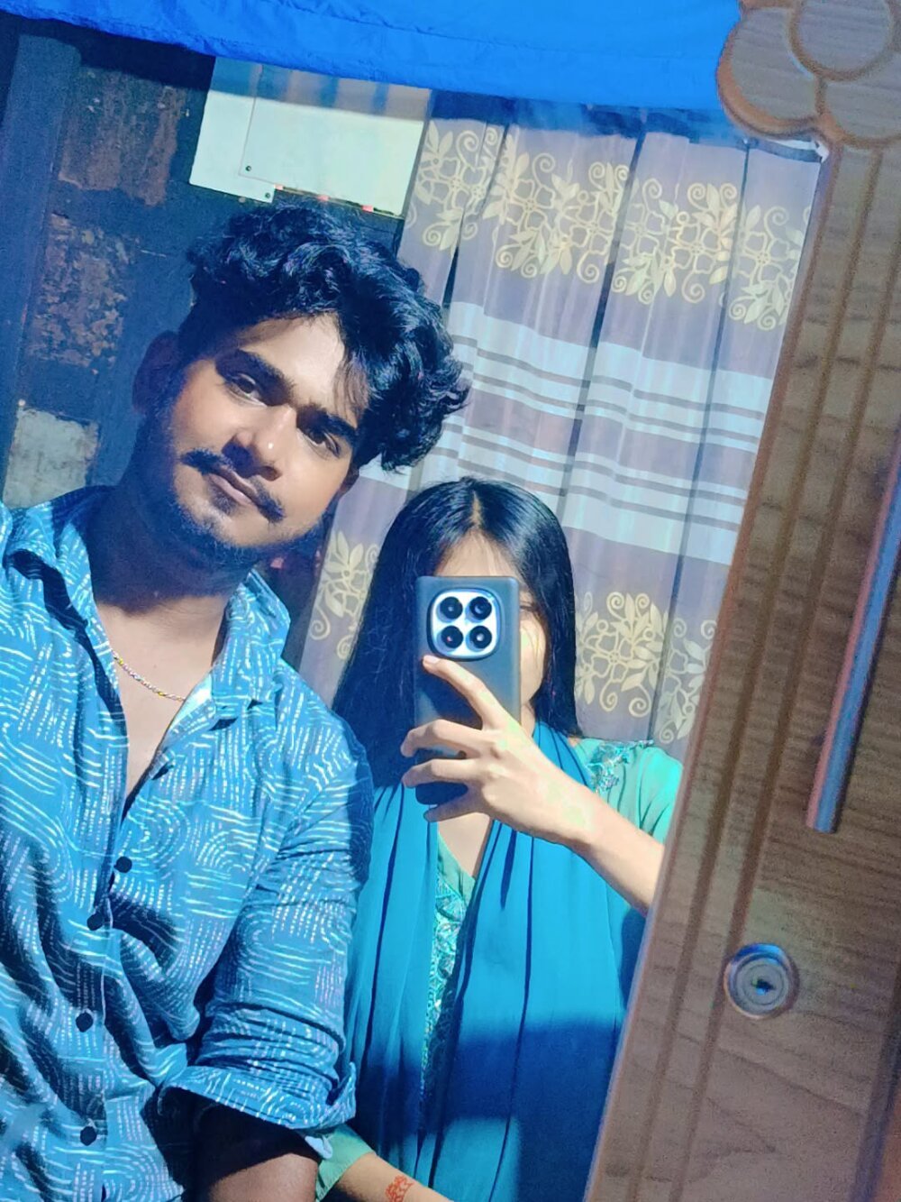 GapingConker Chatroom