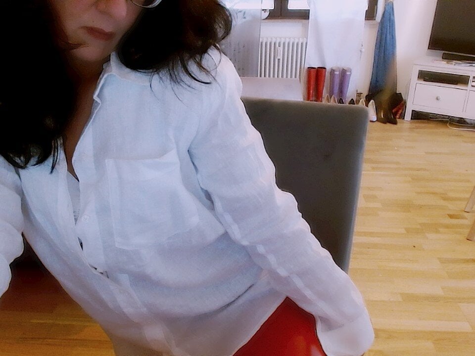 GeilesLuder75 Chatroom