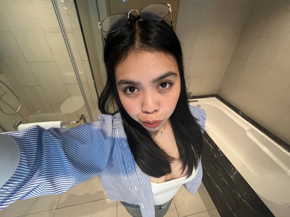 GeorgeneWatler Chatroom