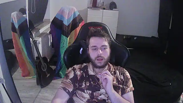 German_Young_Bear Chatroom