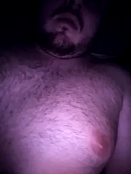 Gigolo-13 Chatroom