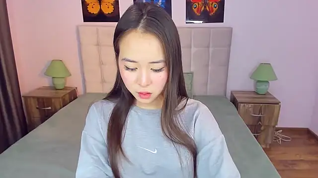 GinnyApril Chatroom
