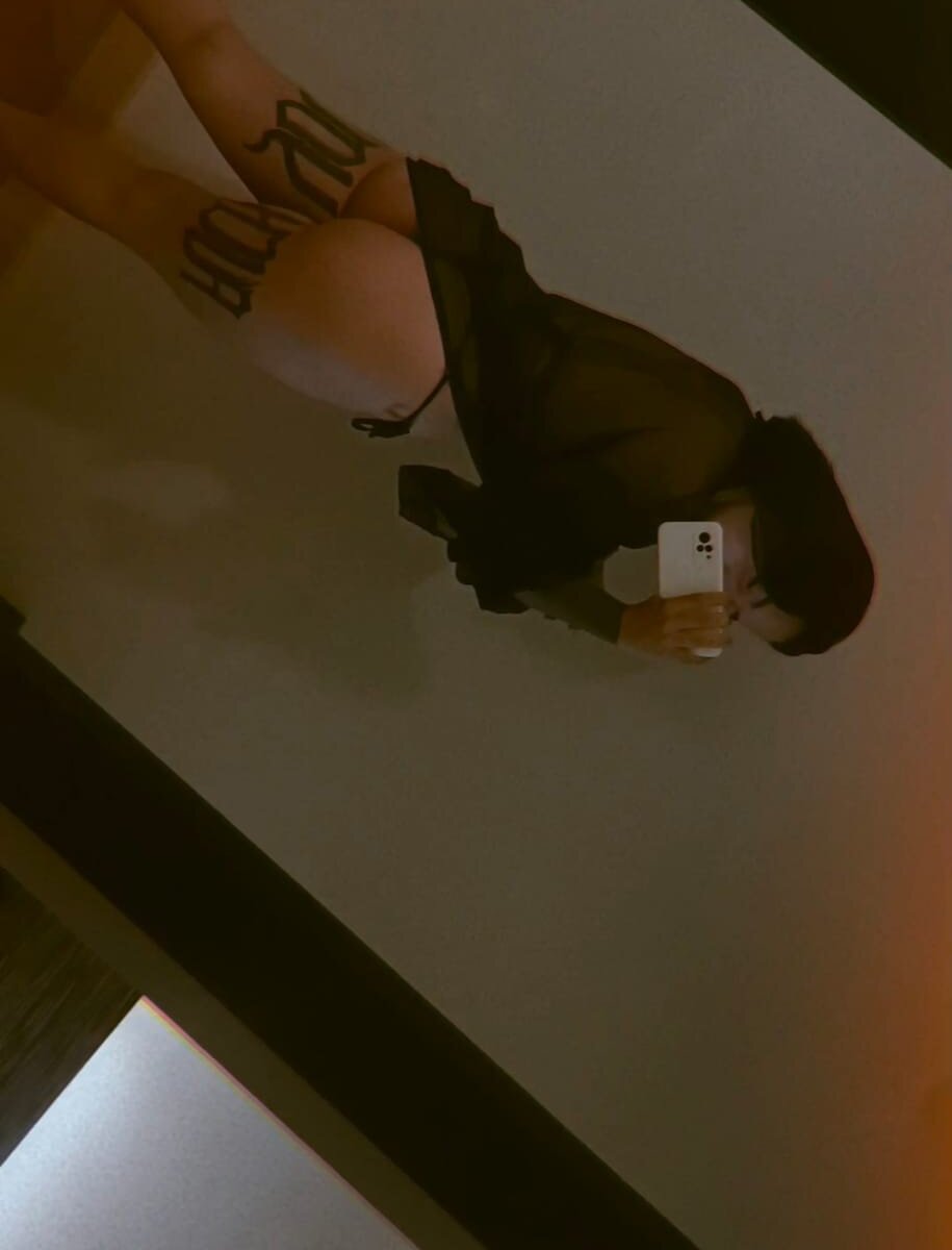 Girlbigtits Chatroom