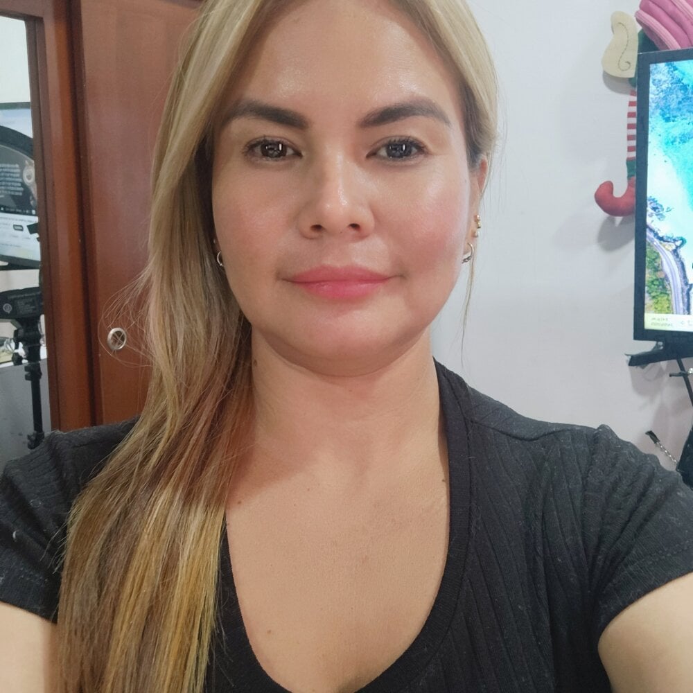 Gisele_01 Chatroom