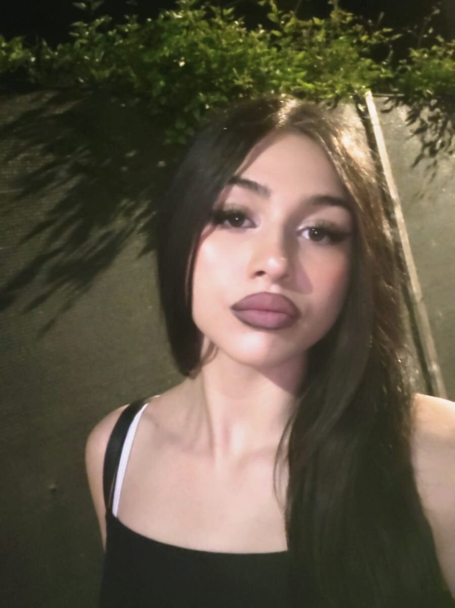 GiuliaSya Chatroom