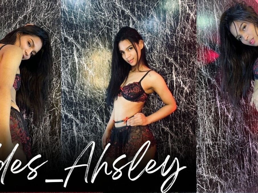 Goddes_Ahsley Chatroom