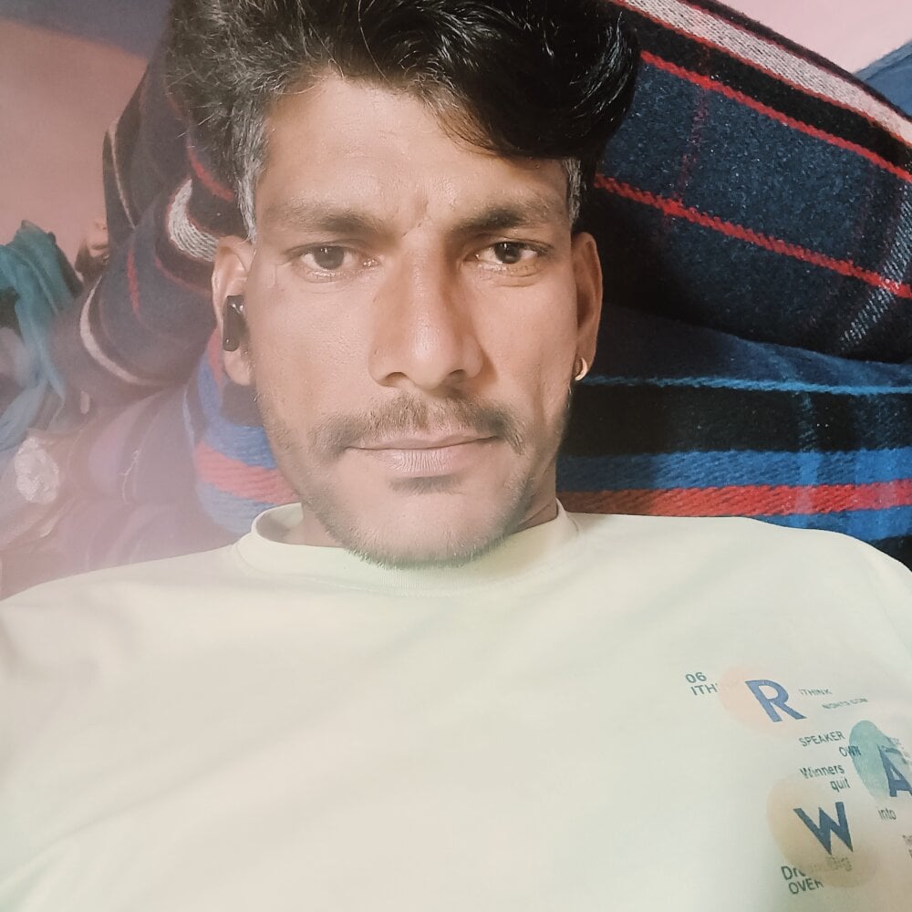 Hairymax_boy Chatroom