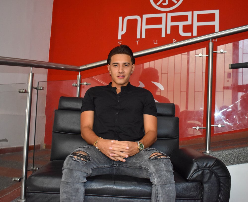 Hayden_Boy_ Chatroom