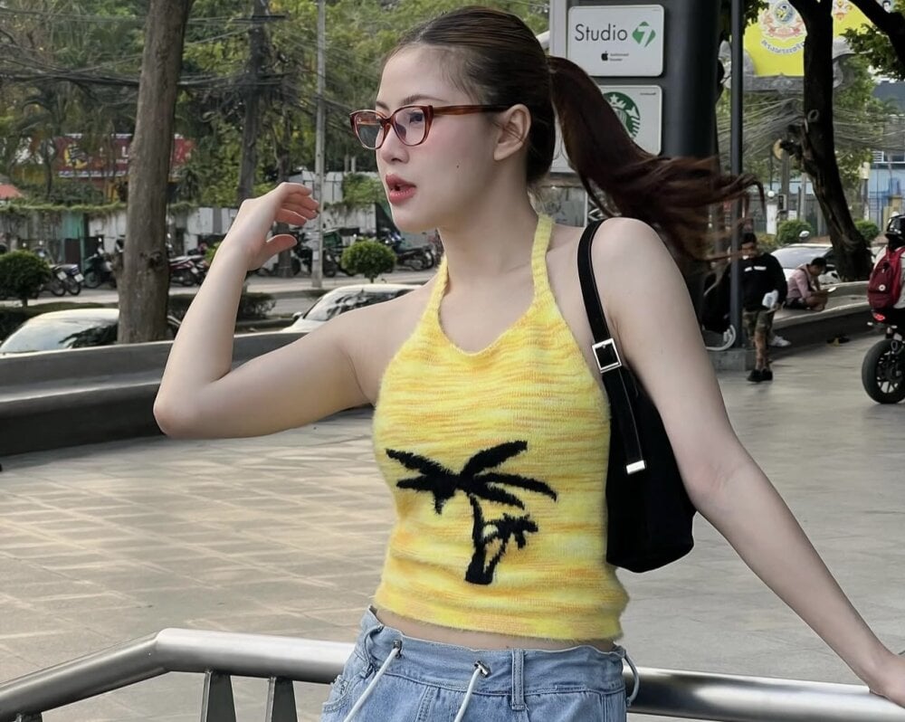 Hello_Nanana Chatroom