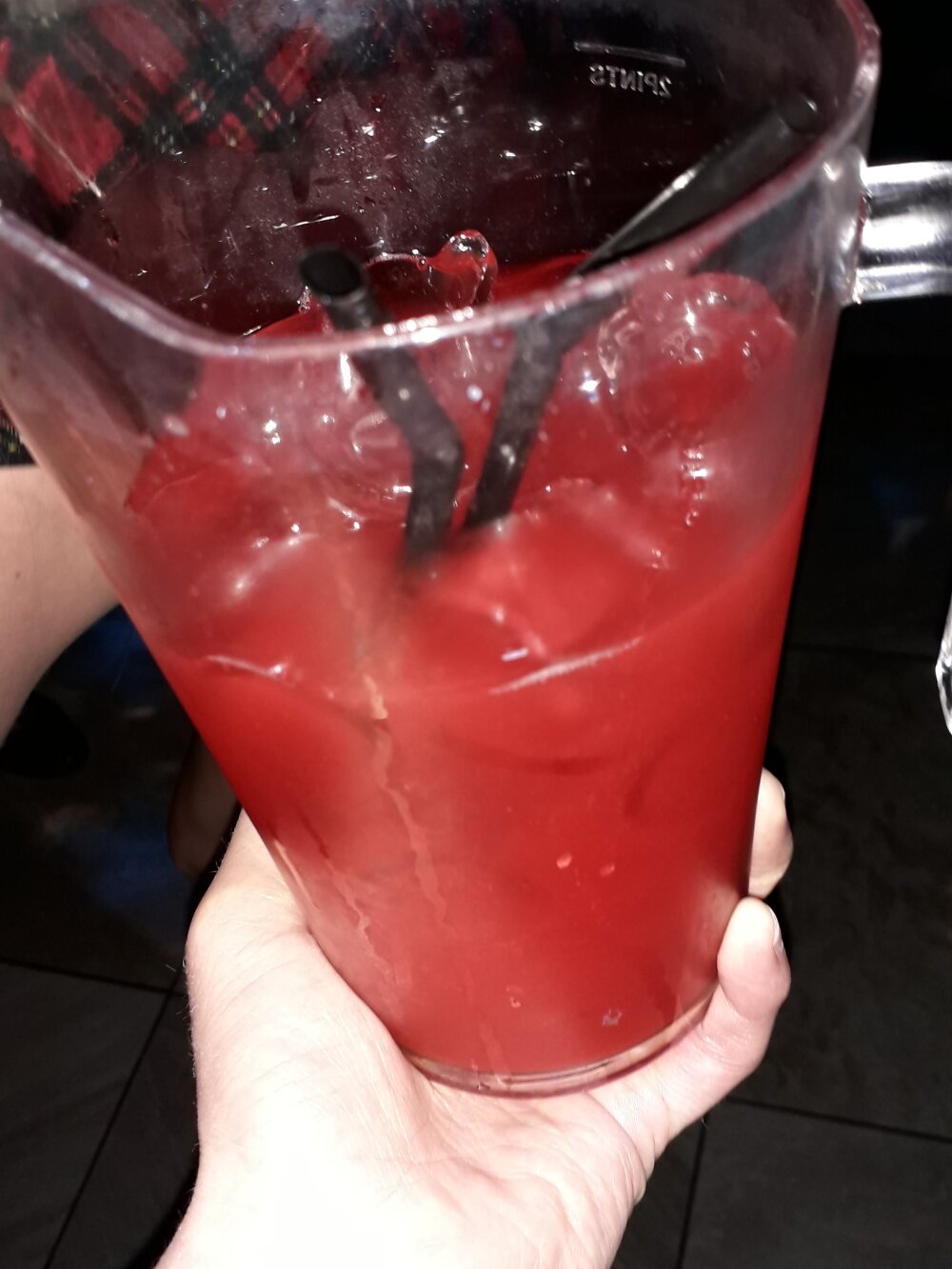 Hertsguy1984 Chatroom