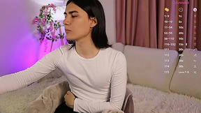 Live Snapshot of heyalena heyalena
