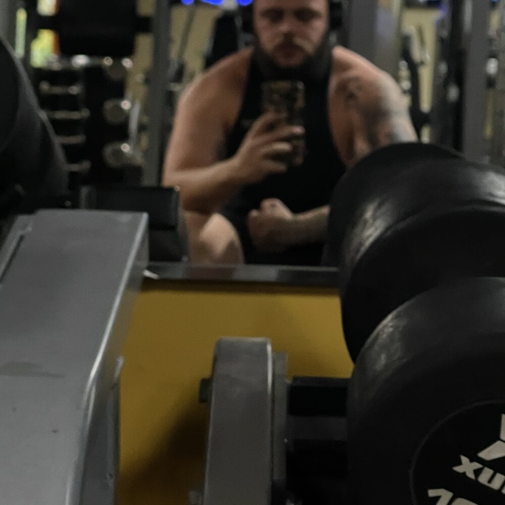 HornyNTatted Chatroom