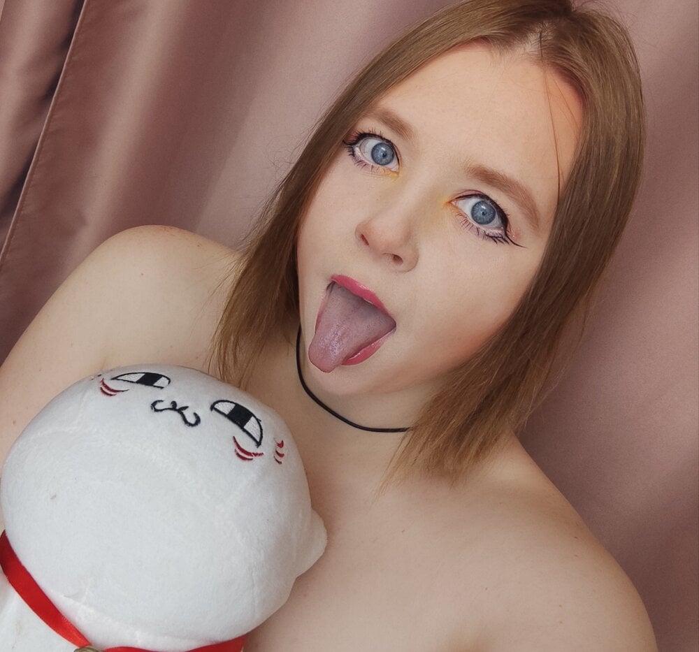 HornyyAlice Chatroom