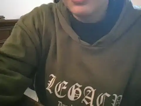 Hot-Hanouna Chatroom