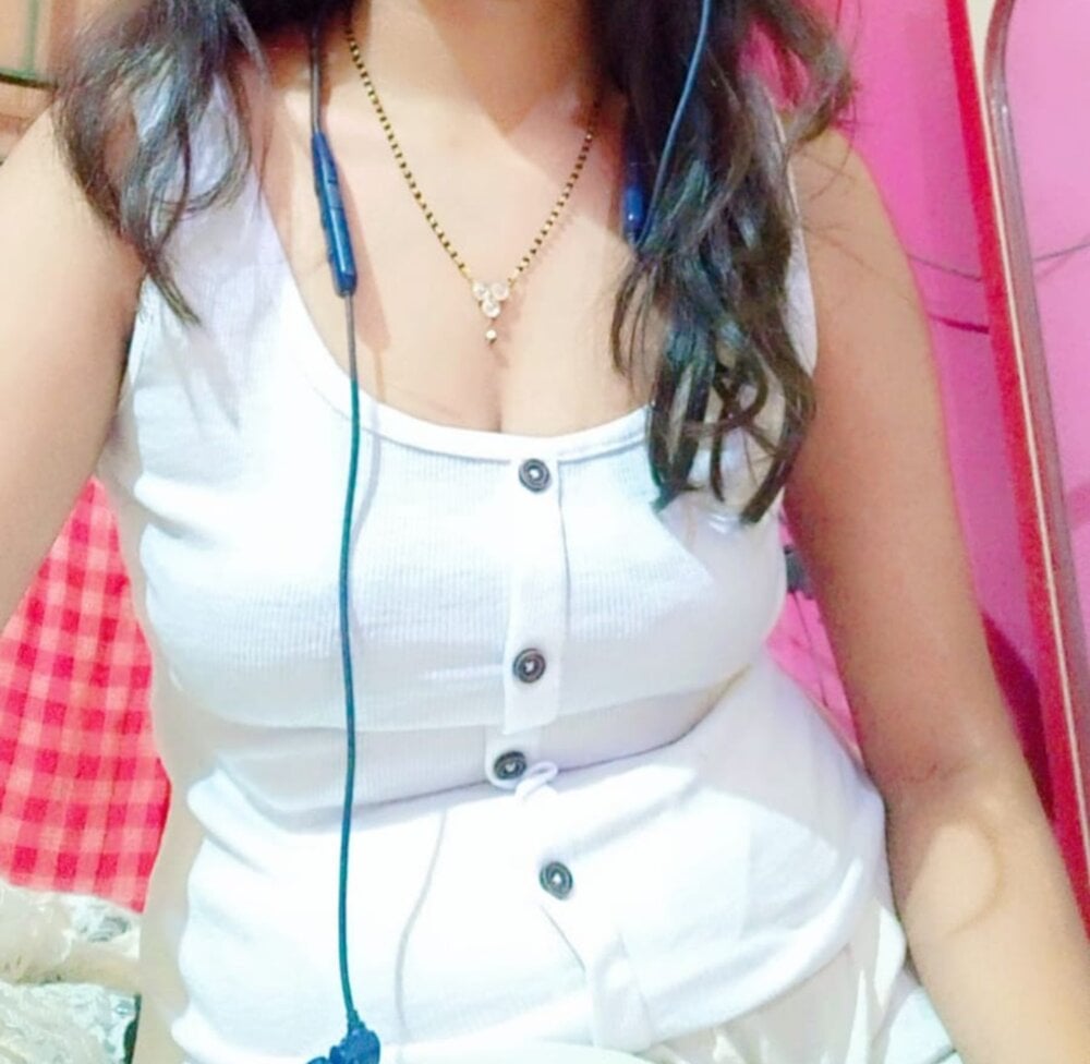 Hot-Muskan2 Chatroom