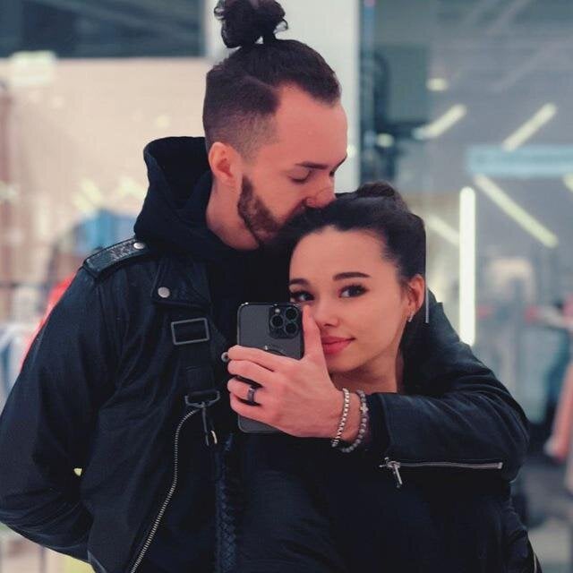 Hot-therapy4u Chatroom