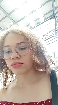 HotNasty-Babe_69 Chatroom