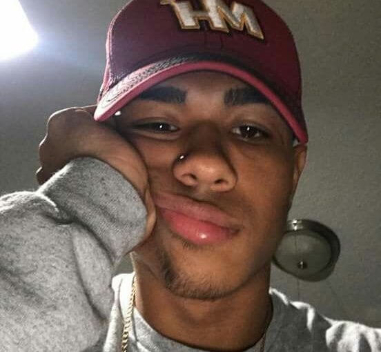 Hot_Student00 Chatroom