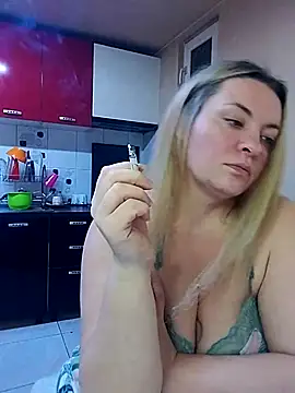Hotmilfymom2 Chatroom