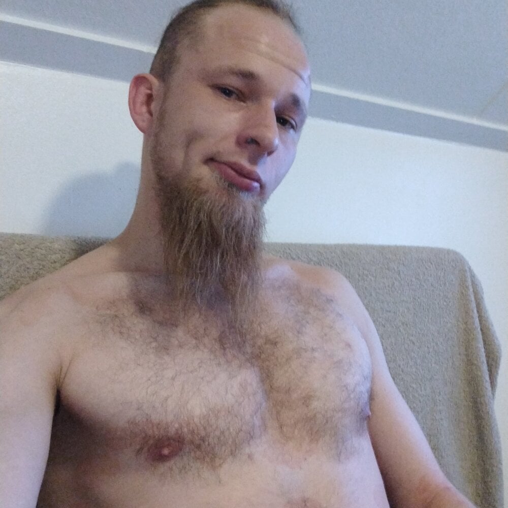 HotsexLover69 Chatroom