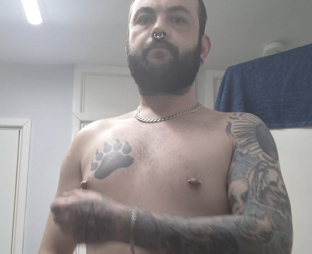 HottishVampire1 Chatroom