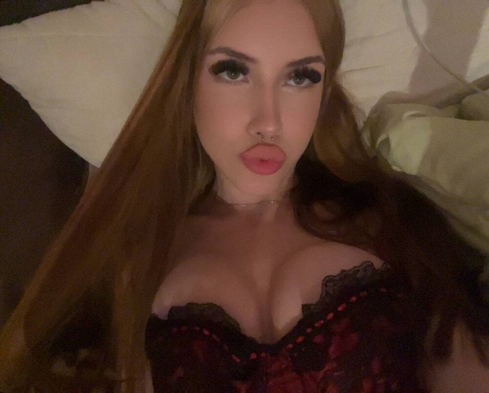 Humble_Peach Chatroom