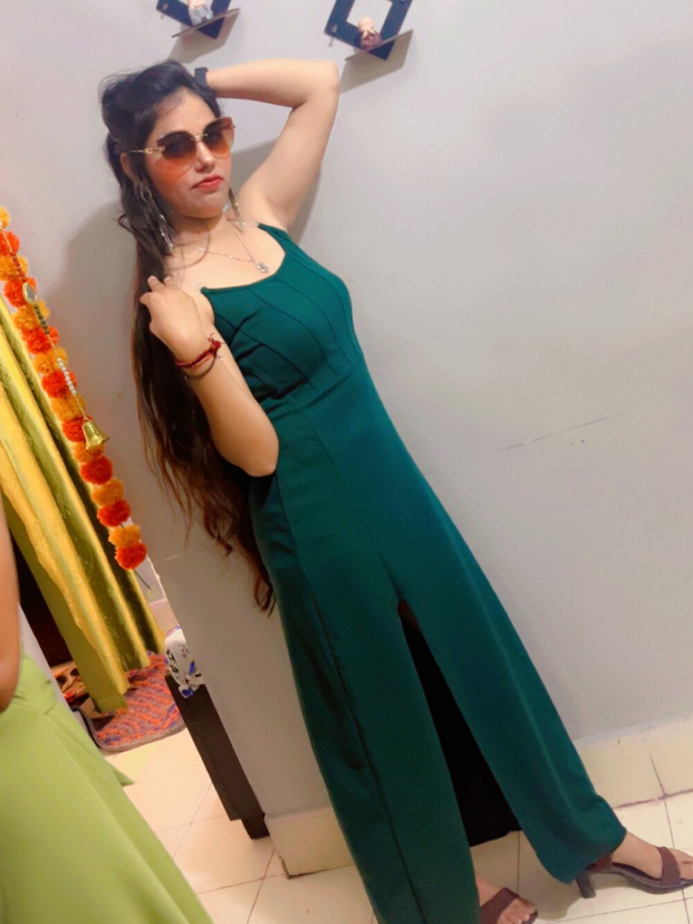 Husan_rani Chatroom