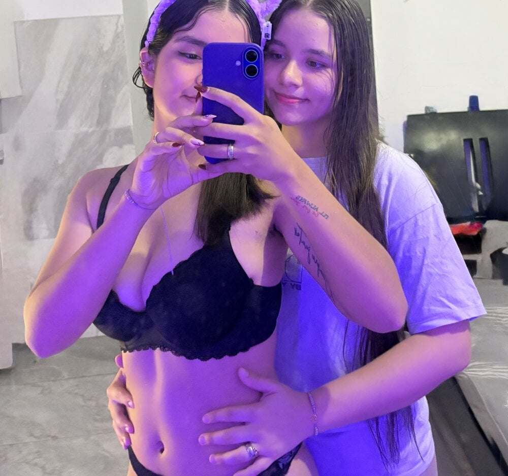 I_am_Zoe_Hot Chatroom