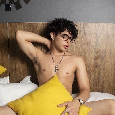 Ian_versace_ Chatroom